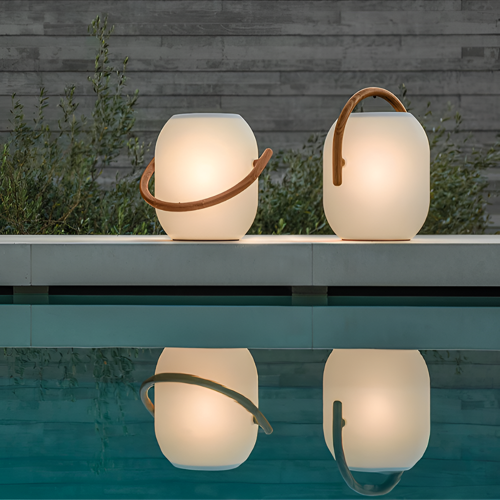 Minimalistisk bærbar lanterne lampe - solcelledrevet