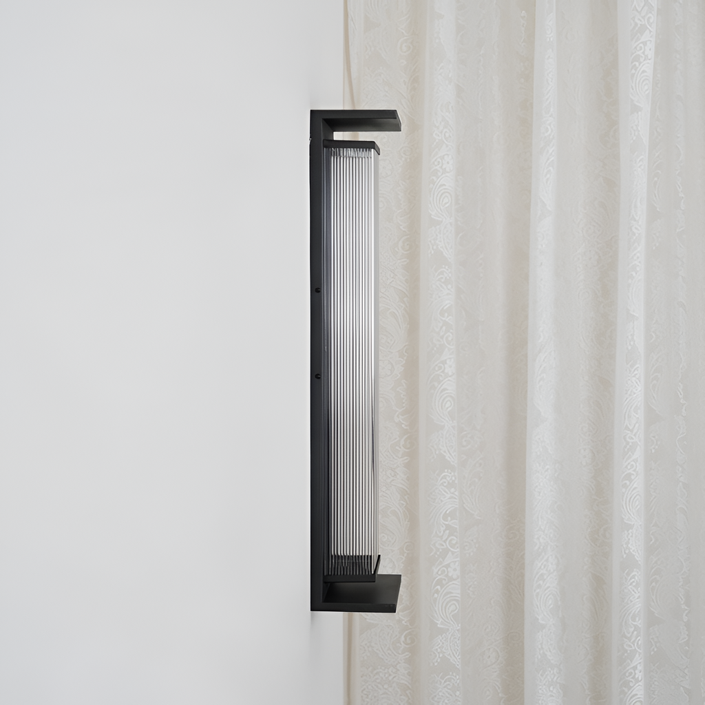 Rillet Lineær Solenergi Væglampe - Minimalistisk