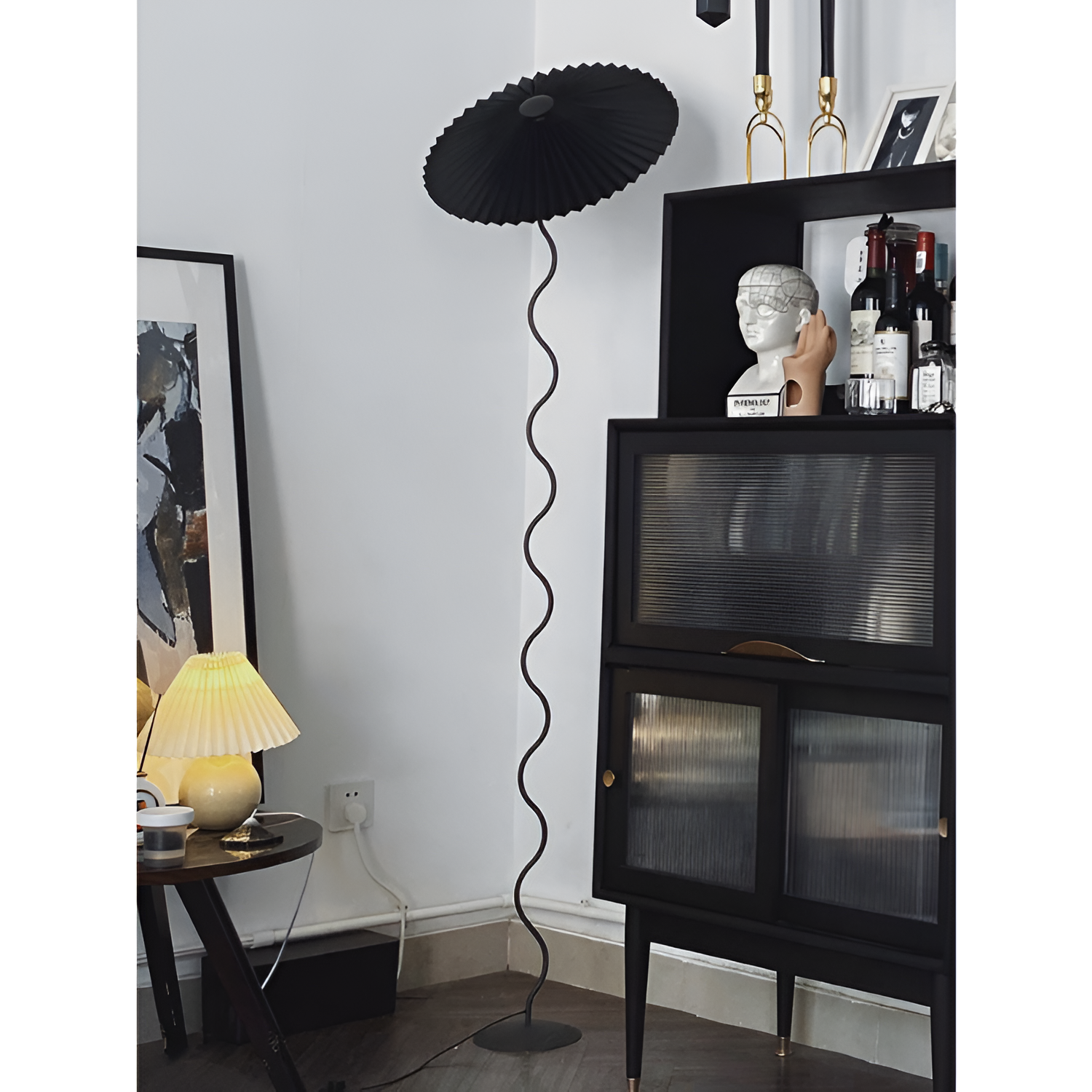 Plisseret Bølget Gulvlampe - Minimalistisk
