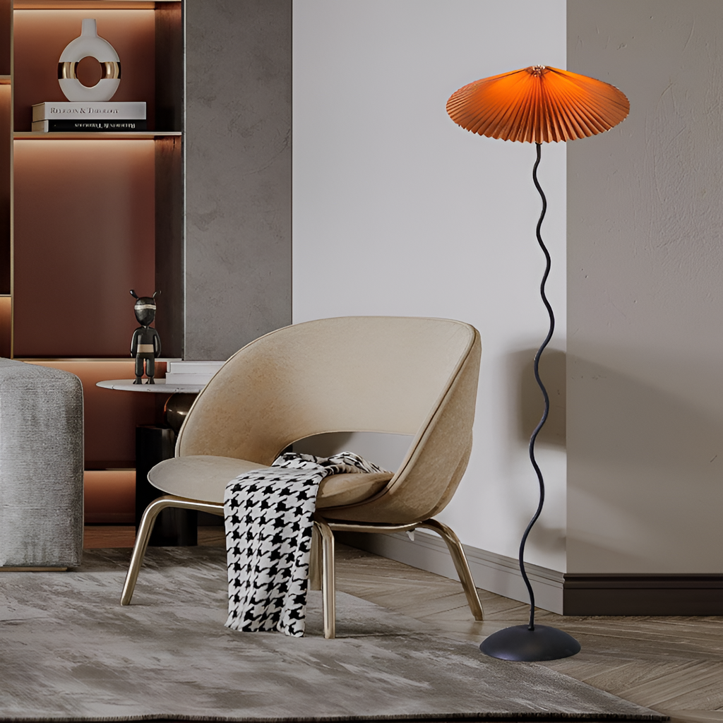 Plisseret Bølget Gulvlampe - Minimalistisk