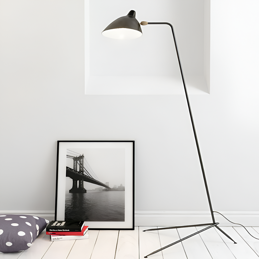 Industriel Minimalistisk Gulvlampe - Justerbar