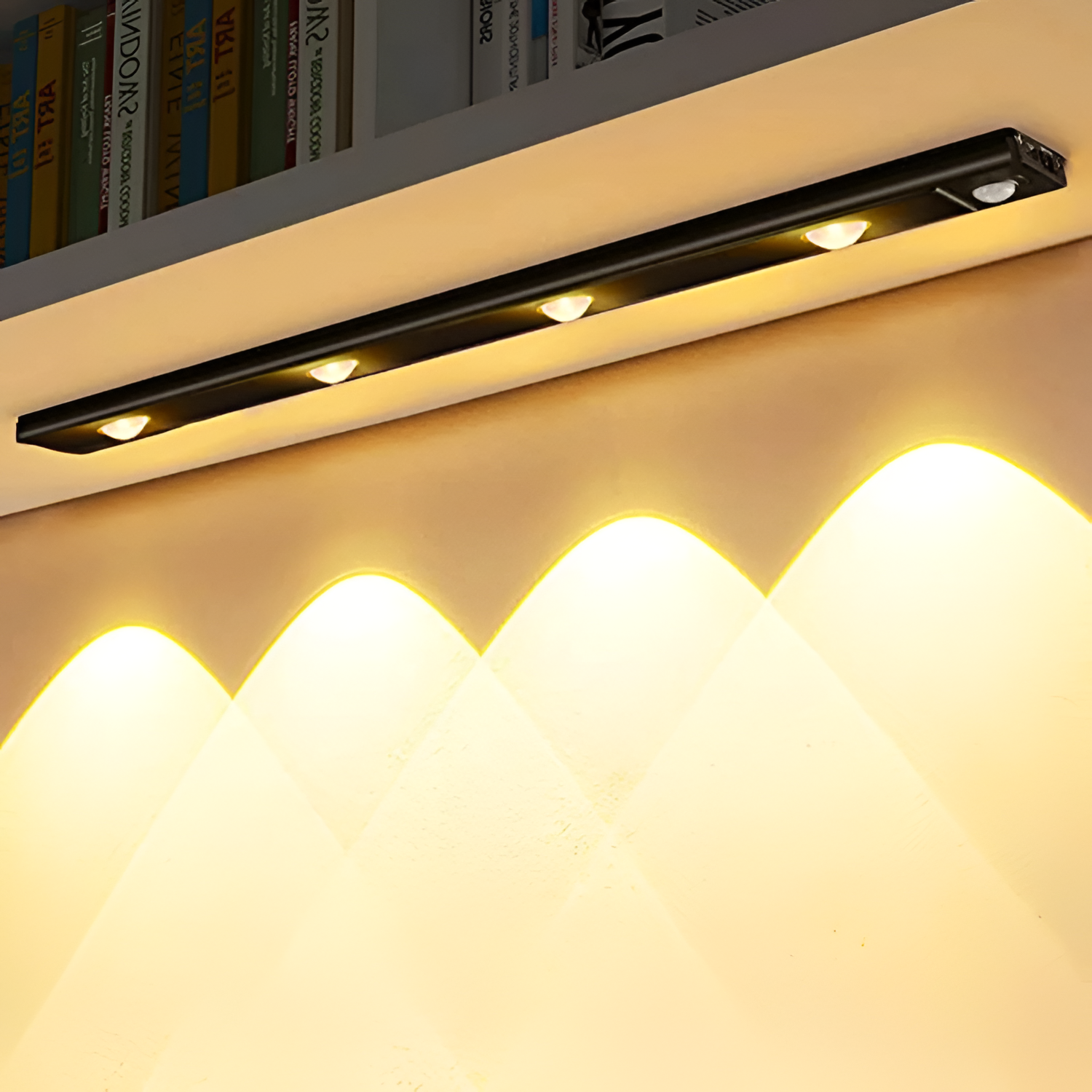 Trådløs LED-skinnelampe med sensor