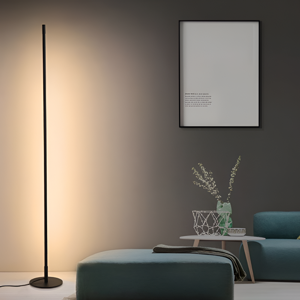 Minimalistisk Slank Gulvlampe - Lineær