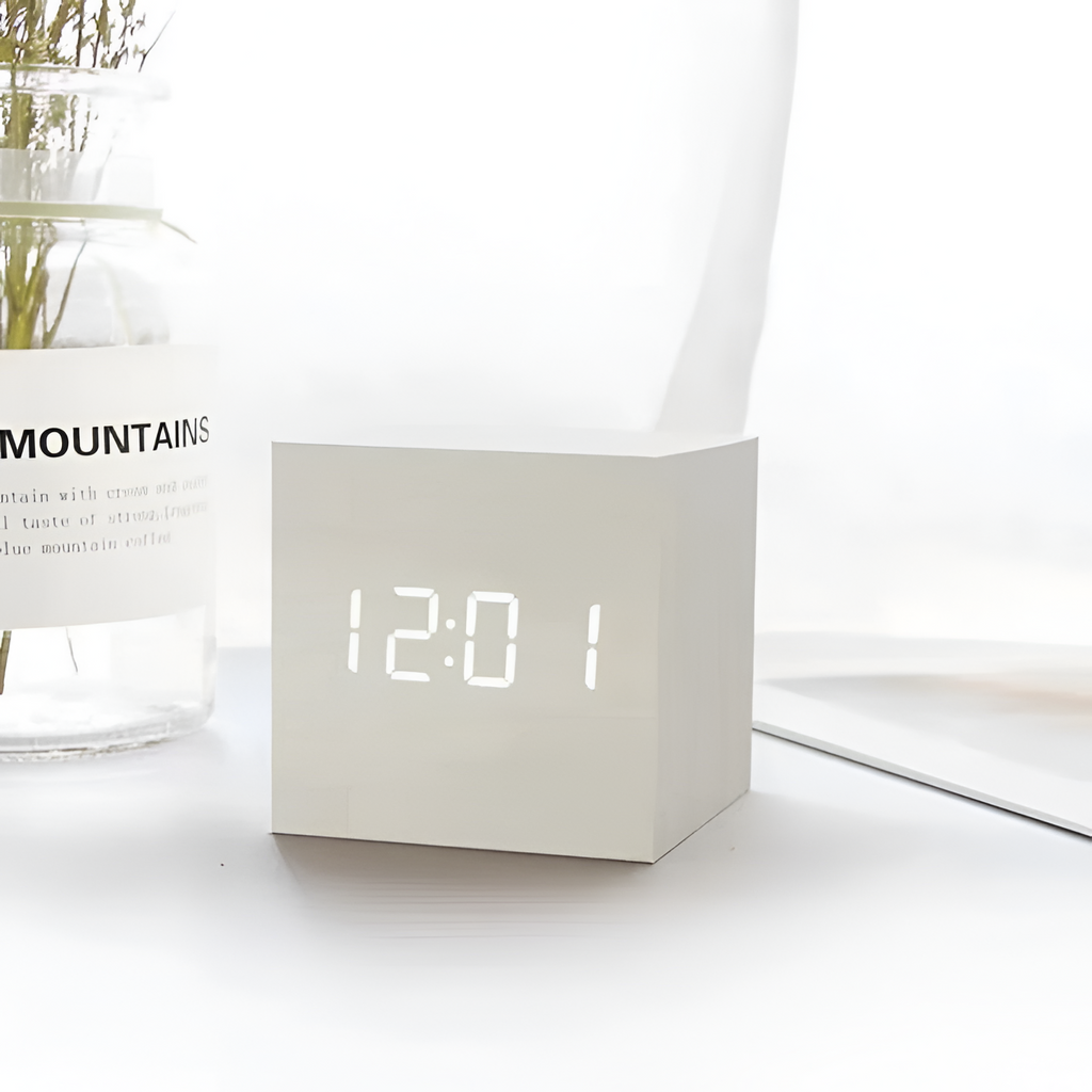 Digitalt Kubur Med Smarte Funktioner – Minimalistisk