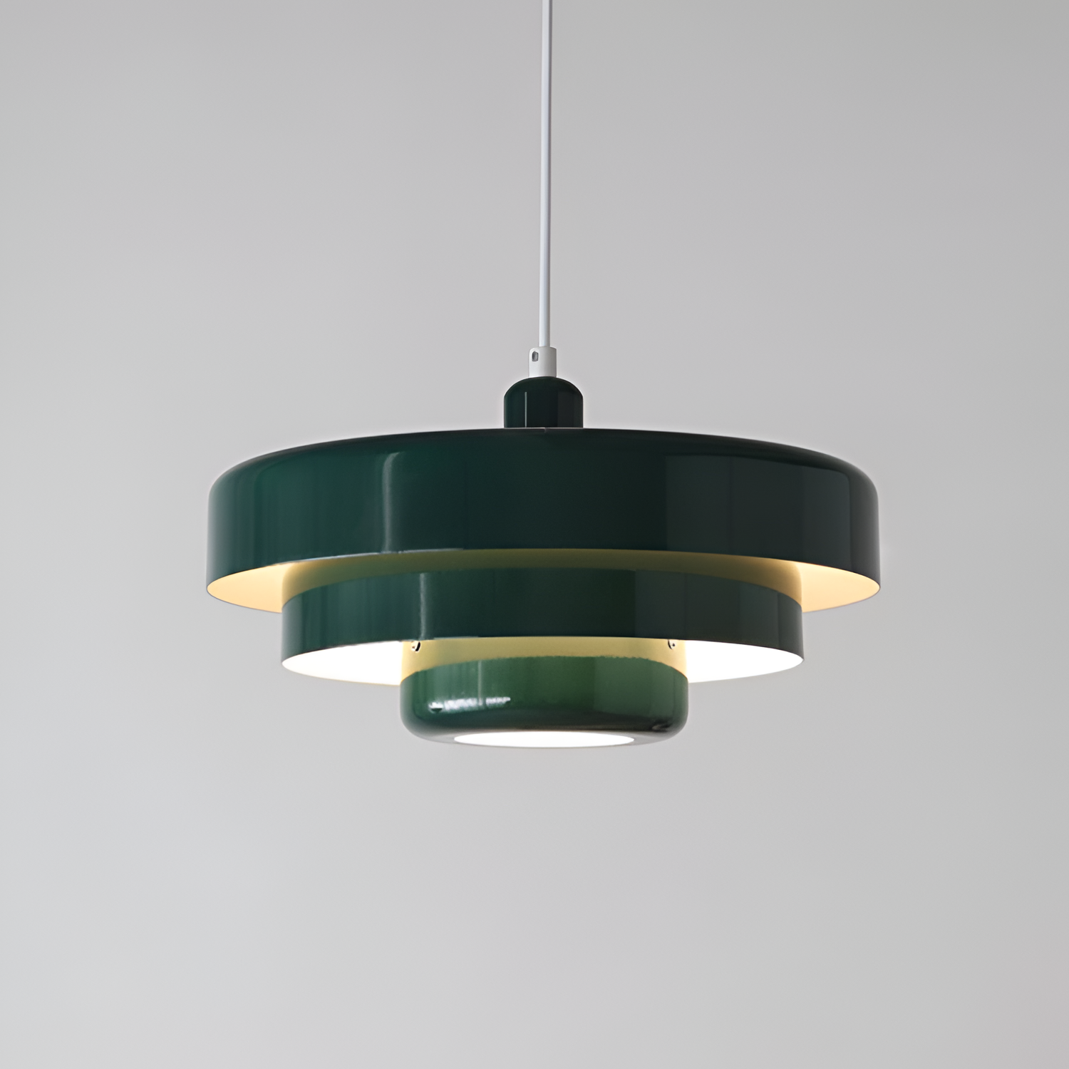 Vintage rund pendel i flere lag af metal – nordisk stil