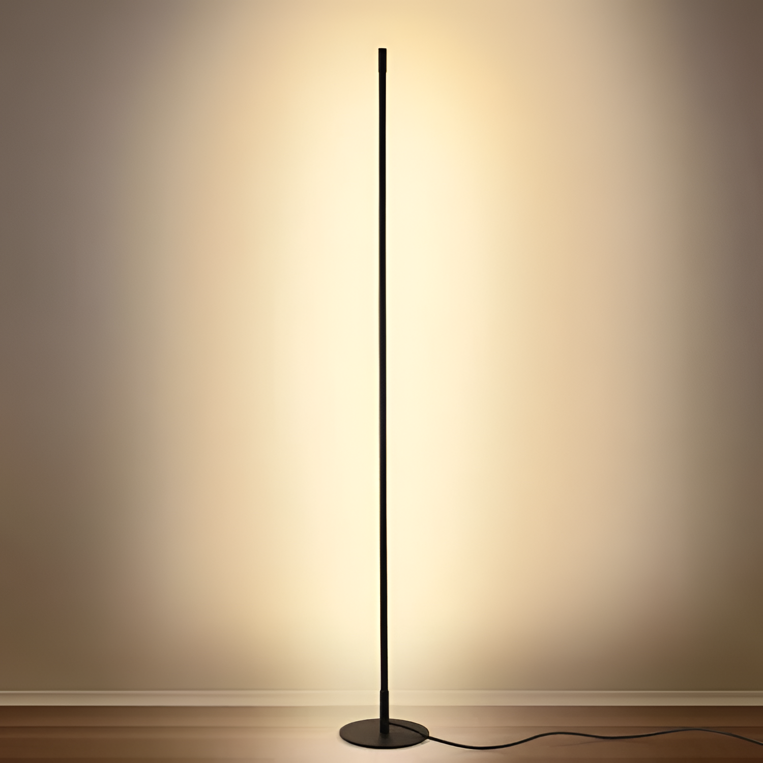 Minimalistisk sort metal-LED-gulvlampe – justerbar og dæmpbar