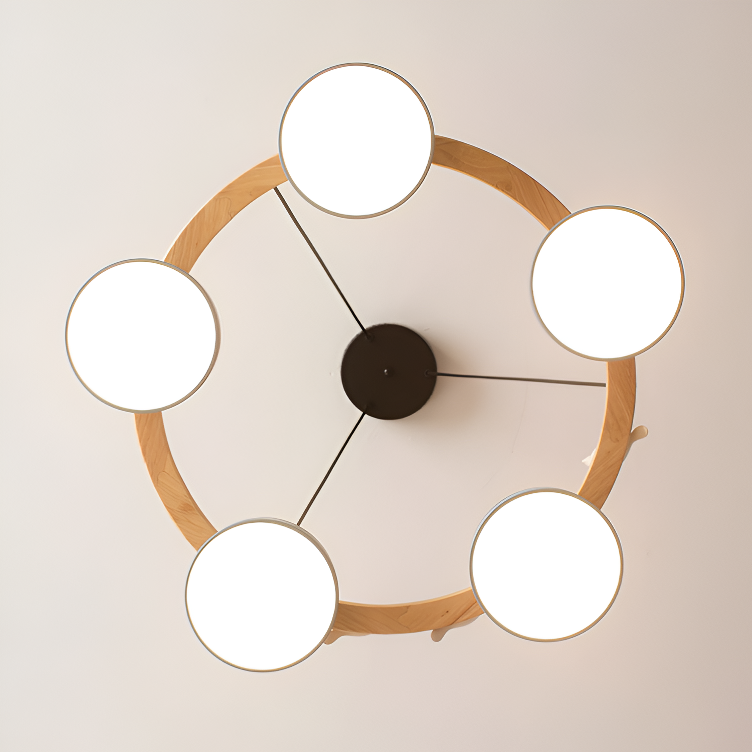 Naturtræ Nordisk Fuglelysekrone - Minimalistisk