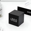 Digitalt Kubur Med Smarte Funktioner – Minimalistisk