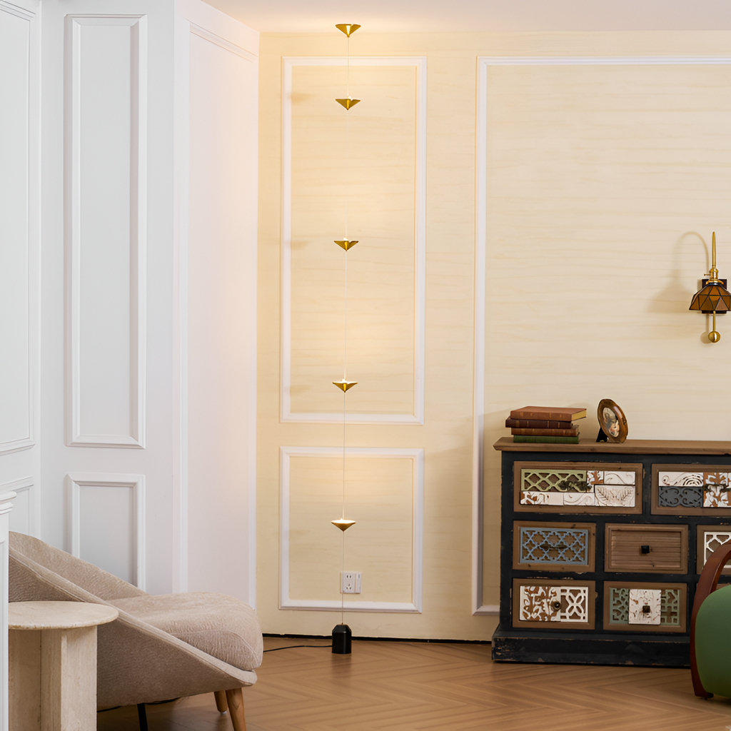 Minimalistisk Soreluna Gulvlampe - Justerbar