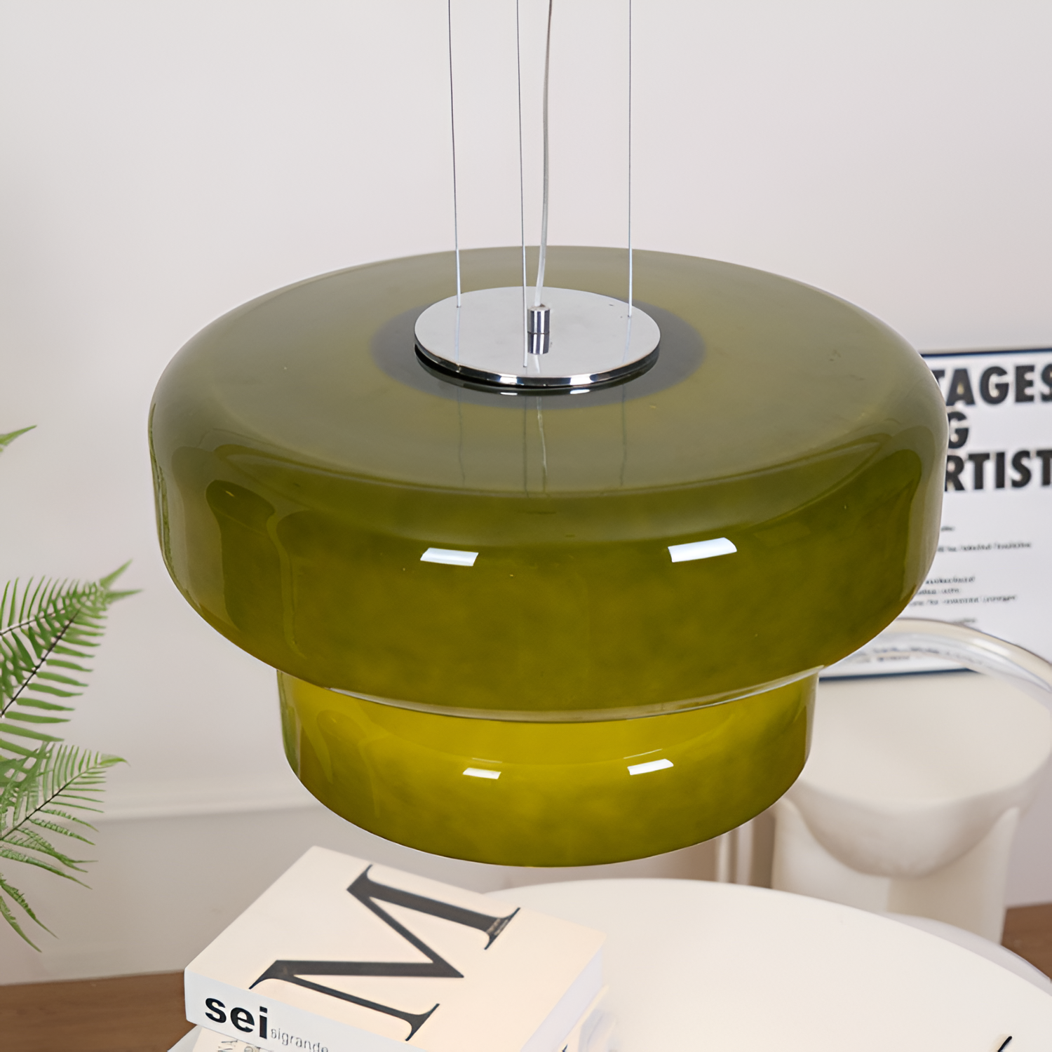 Semi-Translucent Lagdelt Pendel - Minimalistisk