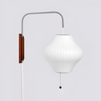 Svingarm Rillet Væglampe - Minimalistisk