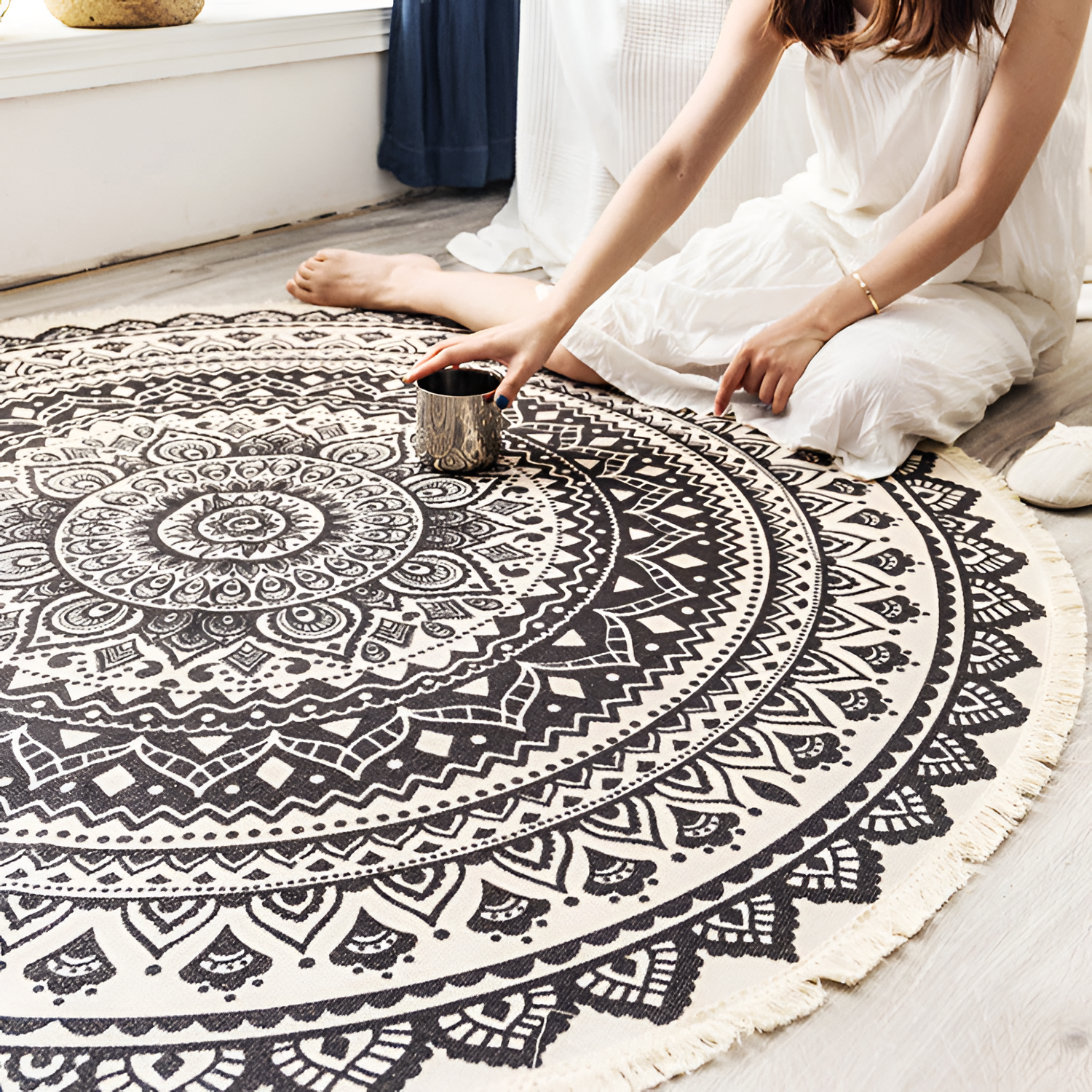 Mandala-mønstret Rundt Gulvtæppe Med Kvaster - Indretning Boho