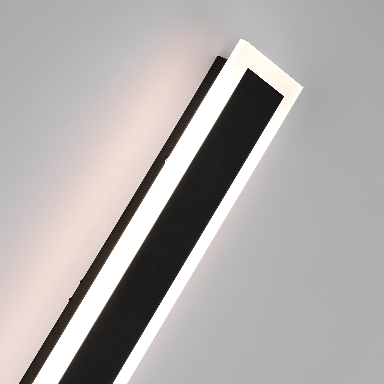 Minimalistisk Lineær Væglampe - Moderne Vertikal Belysning
