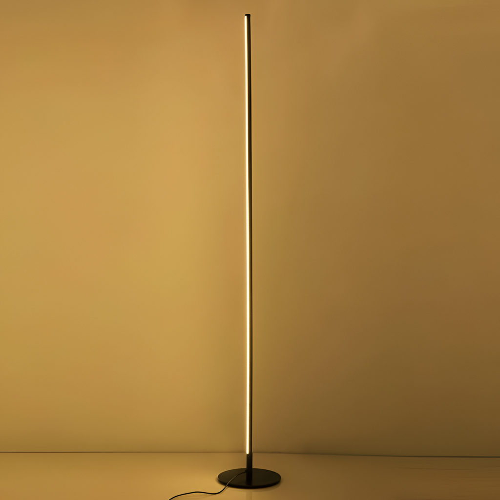 Minimalistisk Slank Gulvlampe - Lineær