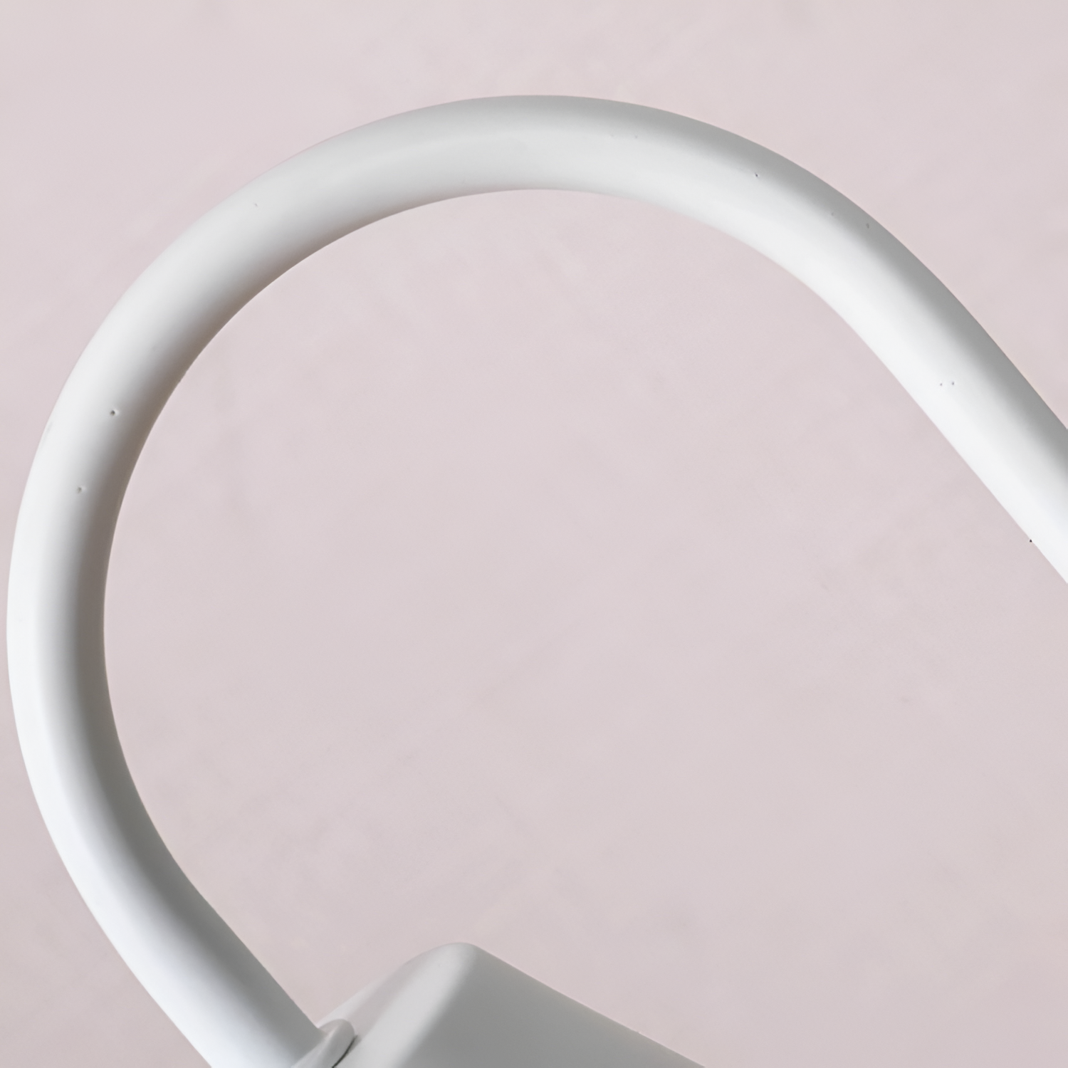 Luma Nordic Candle Warmer - Sort Dæmpbar Bordlampe