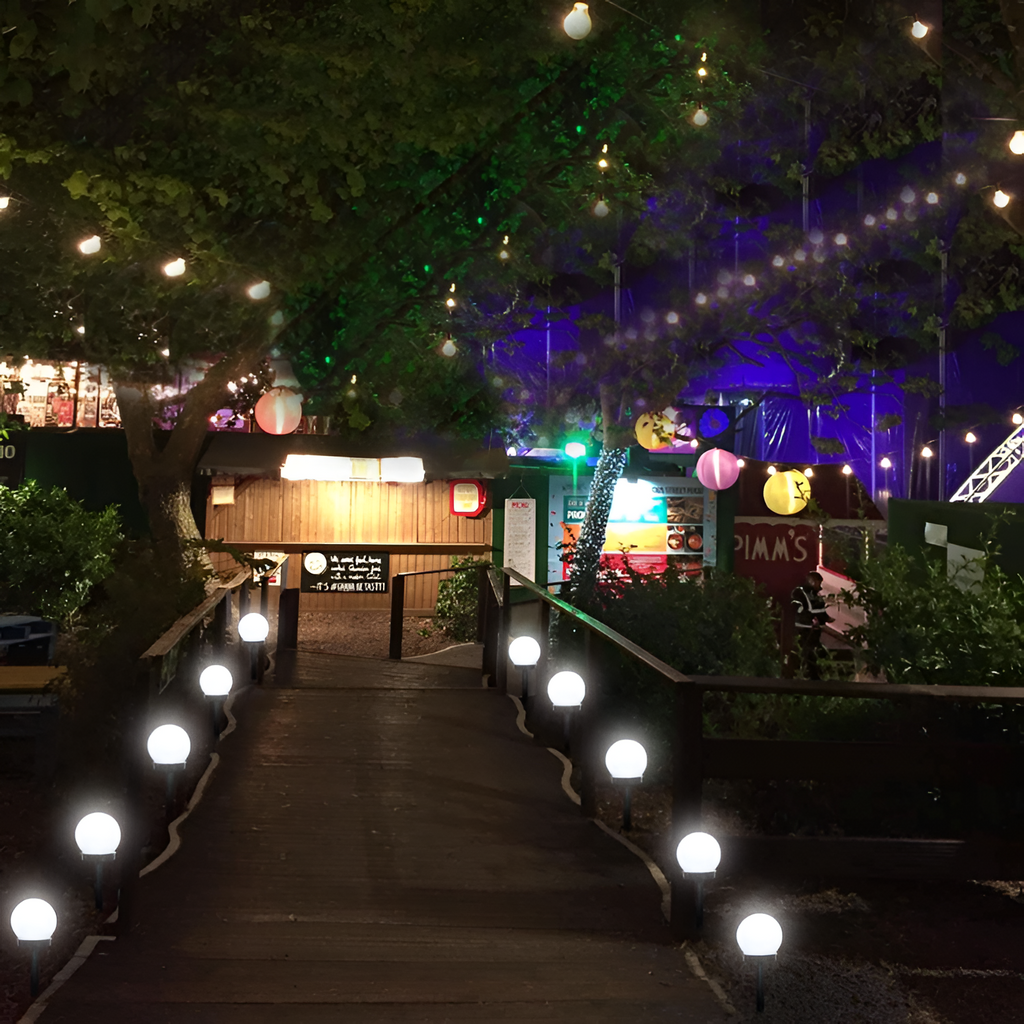 Rund LED-solcellelampe – Energieffektiv udendørs havedekoration