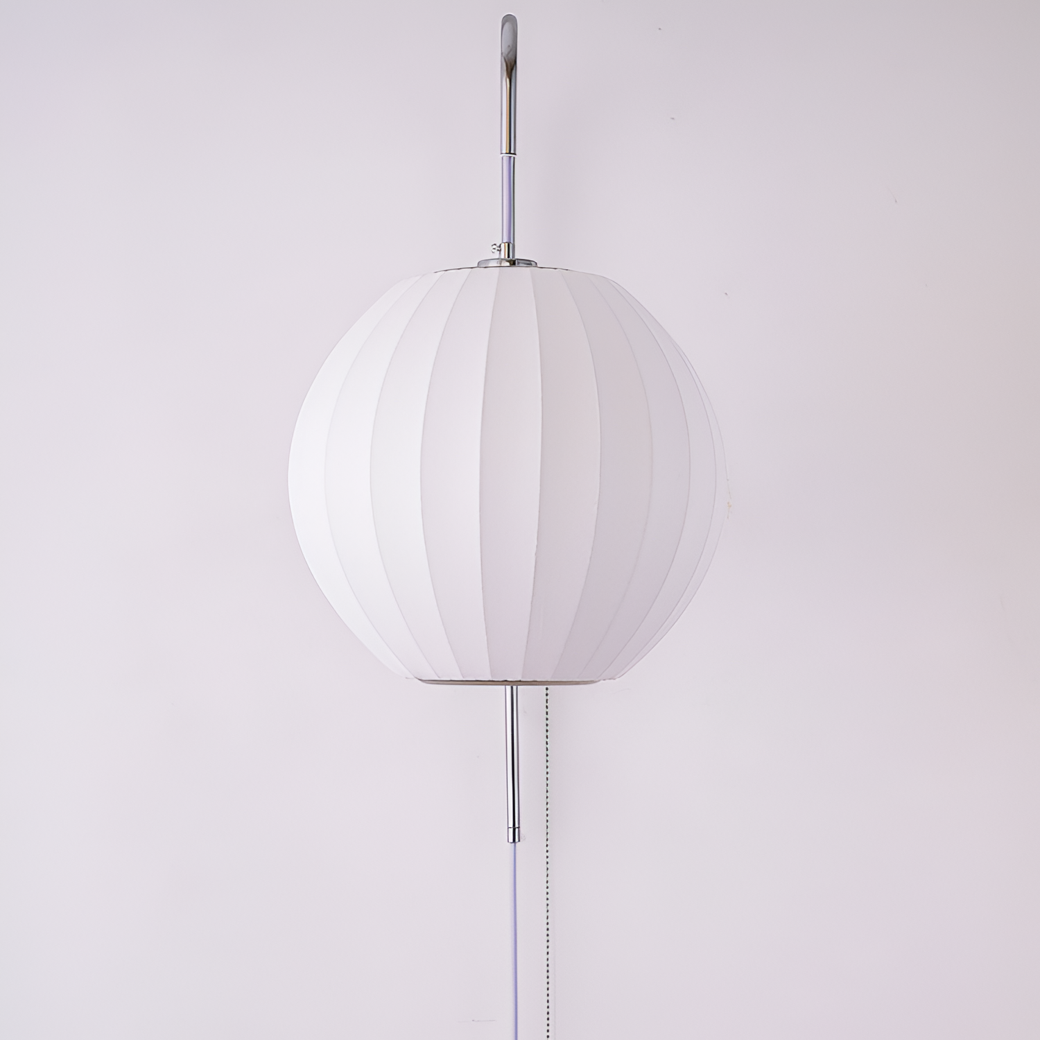 Svingarm Rillet Væglampe - Minimalistisk