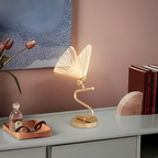 Minimalistisk Lampe I Sommerfugleform – Moderne