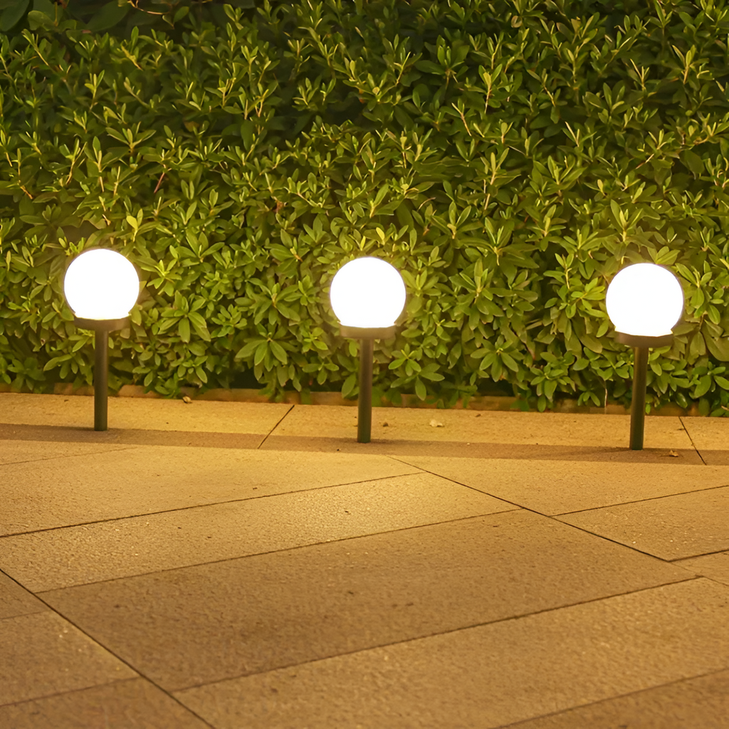 Rund LED-solcellelampe – Energieffektiv udendørs havedekoration