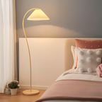 Bueformet Buet Gulvlampe - Plisseret