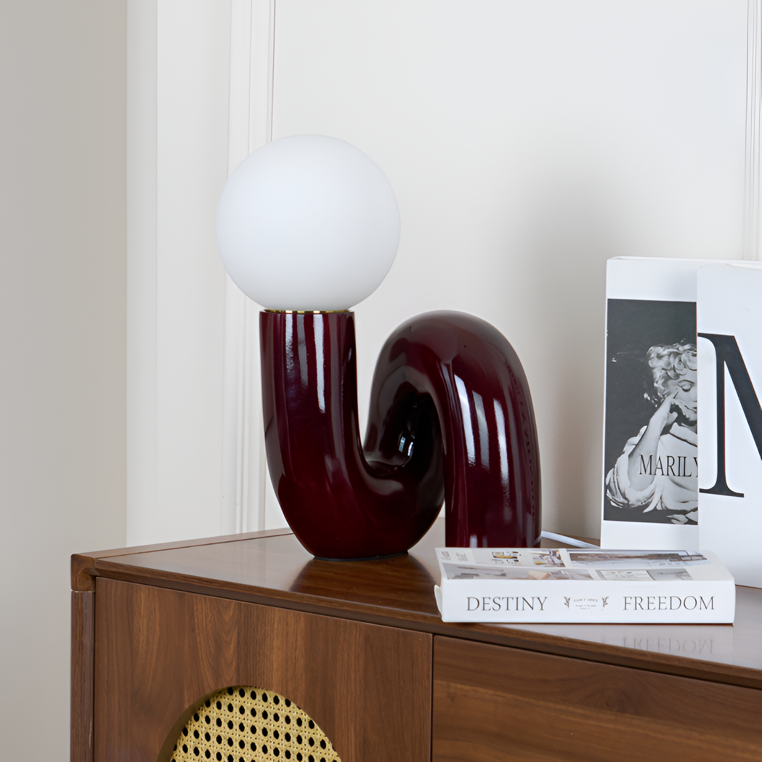 Moderne Skulpturel Bordlampe -  Minimalistisk
