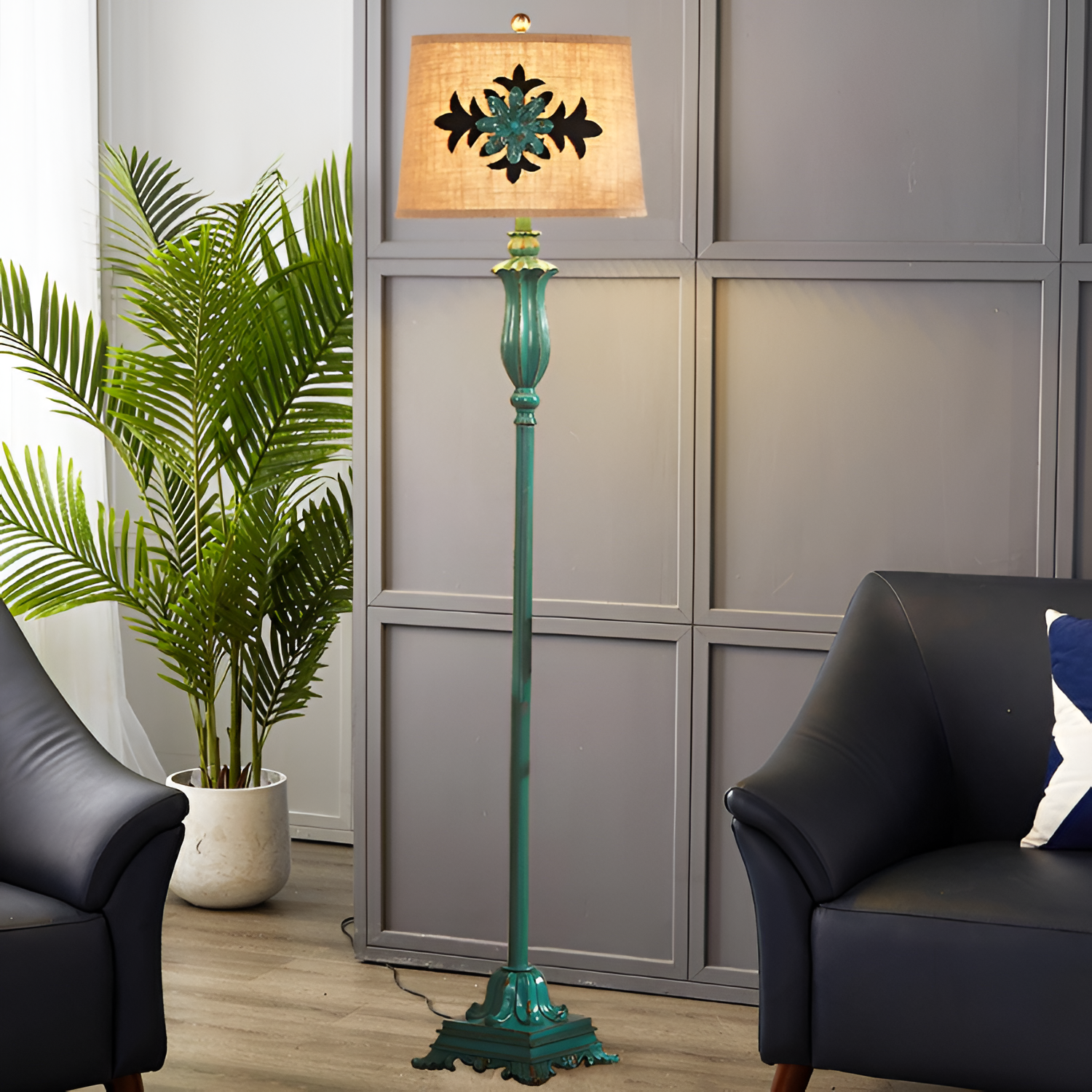 Antik floral gulvlampe - Med bordbakke