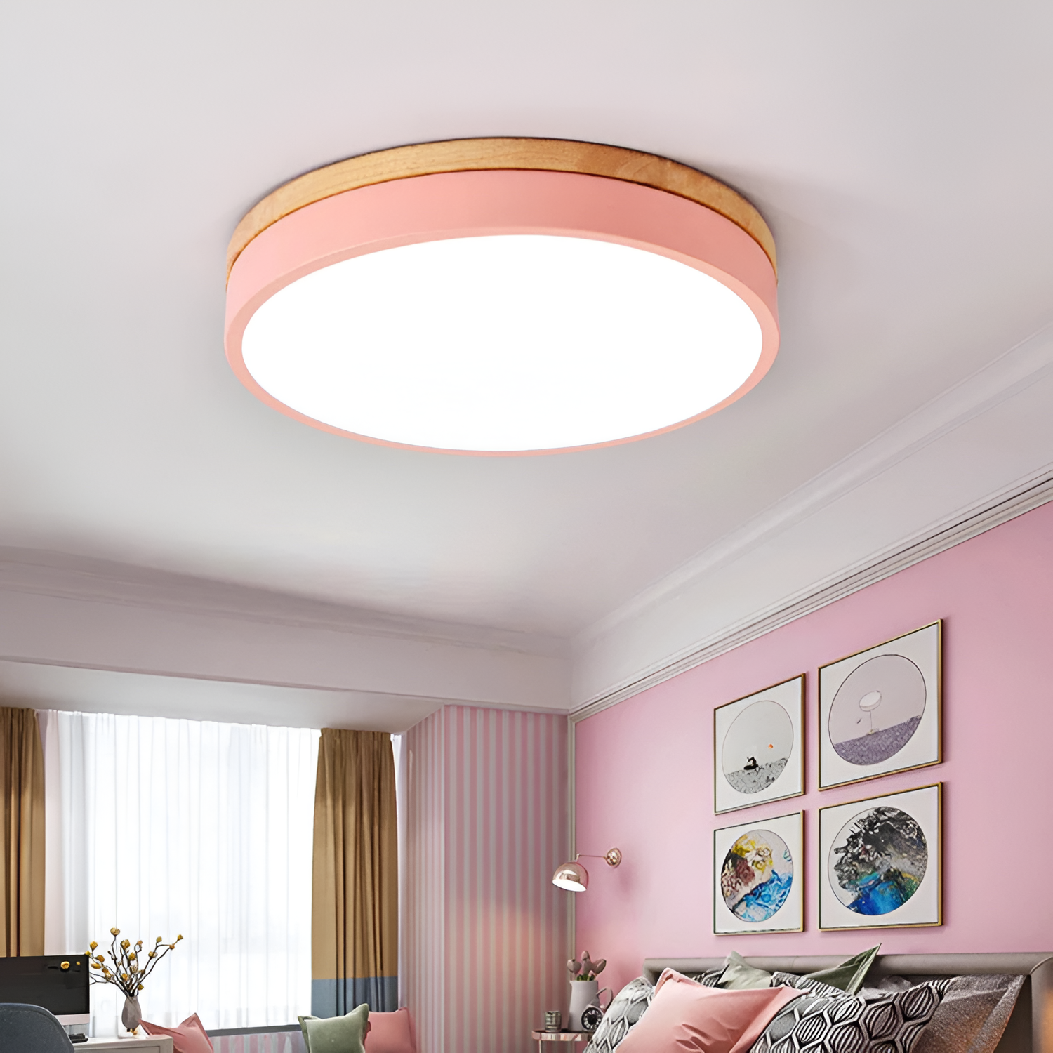 Skandinavisk Loftlampe med Træ - Moderne Hjemmebelysning
