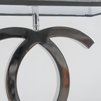 Poleret reflekterende bordlampe – skulpturel