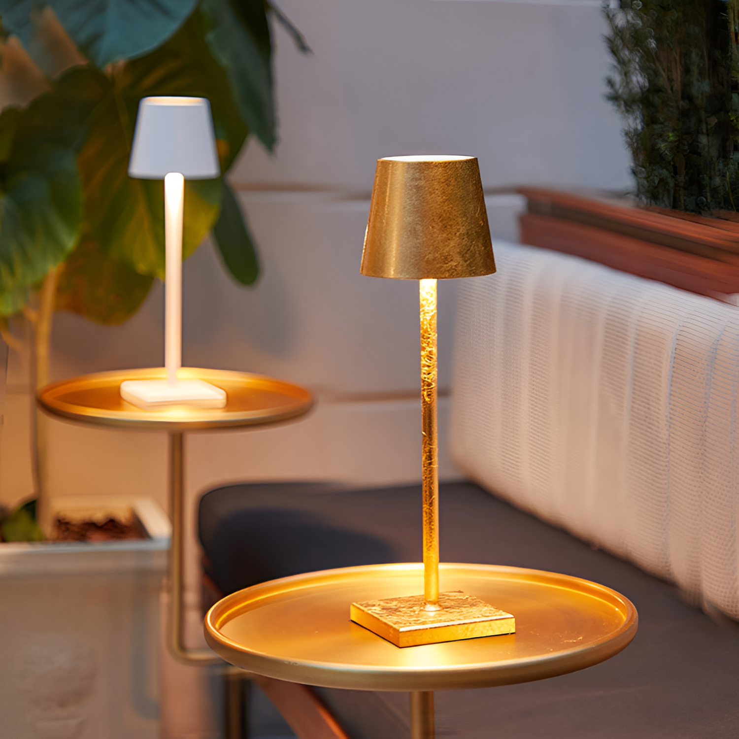 Minimalistisk Trådløs Bordlampe - Dæmpbar