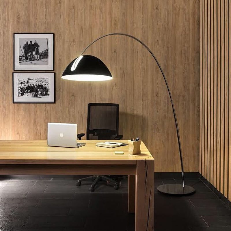 Minimalistisk Buet Gulvlampe - Justerbart Metal Arbejdslys